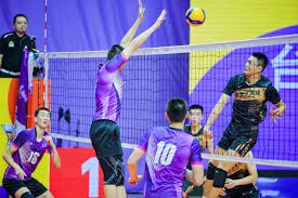 杜兰特28分救主，小史密斯两记三分打爆公牛，火箭险胜终结连败。